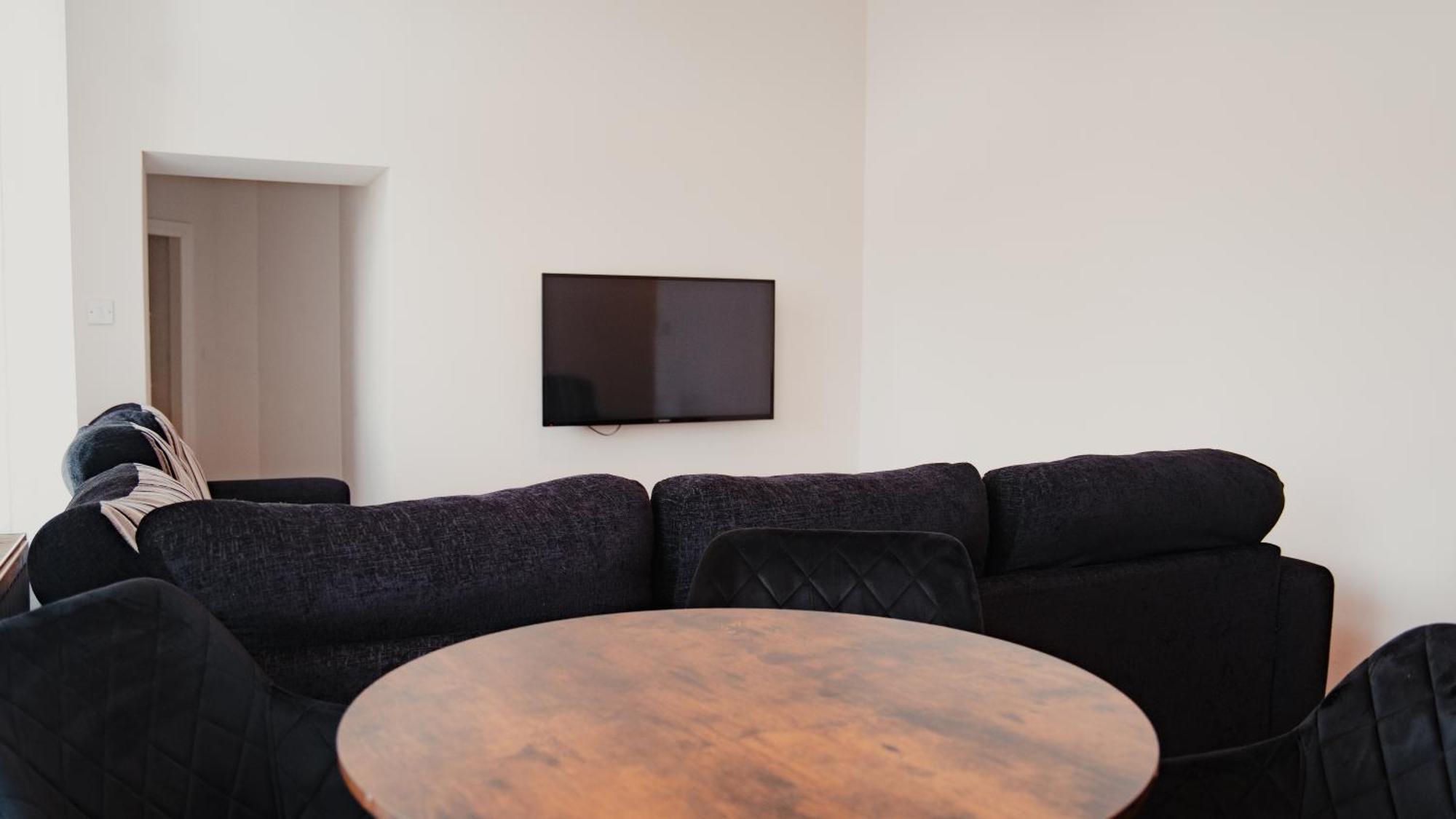 Royal Chambers Serviced Apartments กลาสโกว์ ภายนอก รูปภาพ