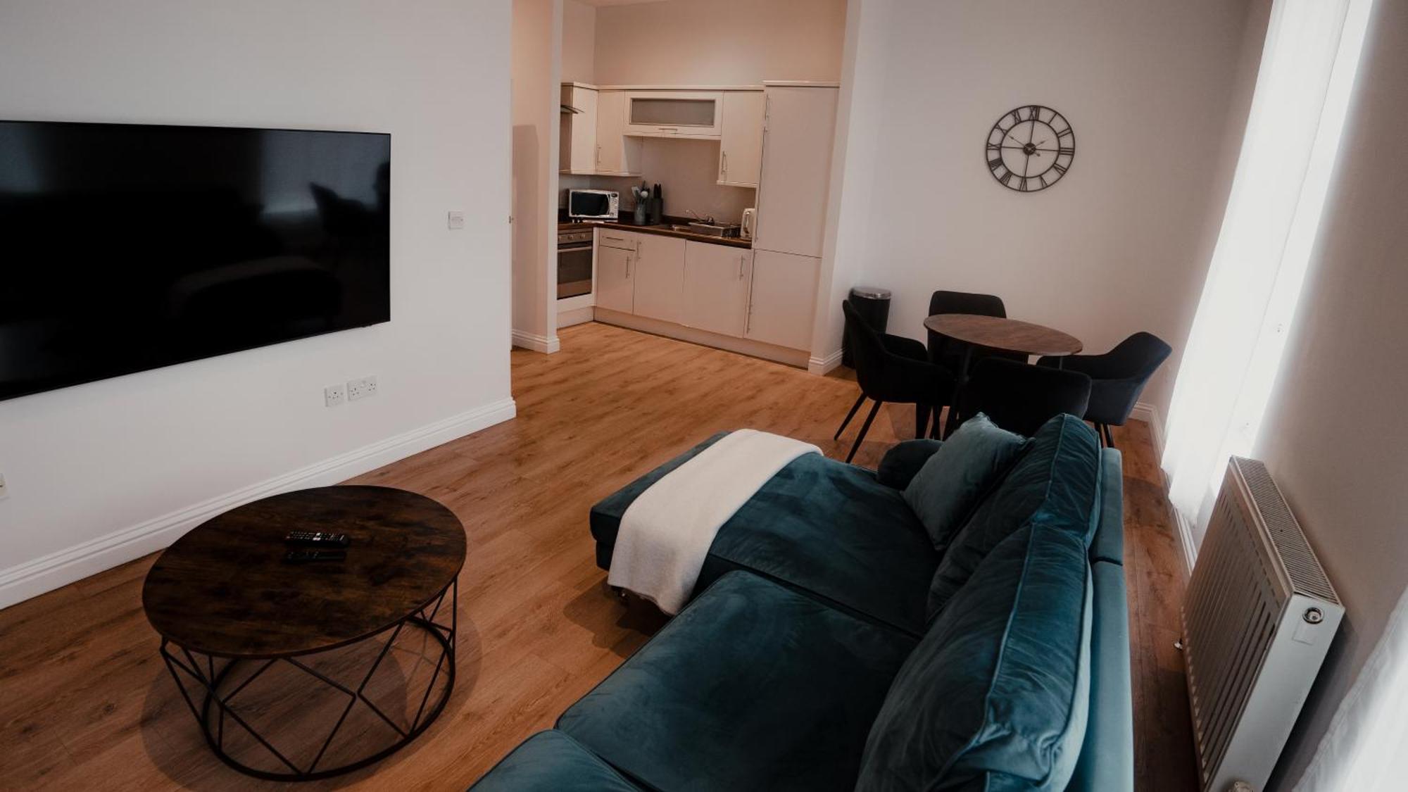 Royal Chambers Serviced Apartments กลาสโกว์ ภายนอก รูปภาพ