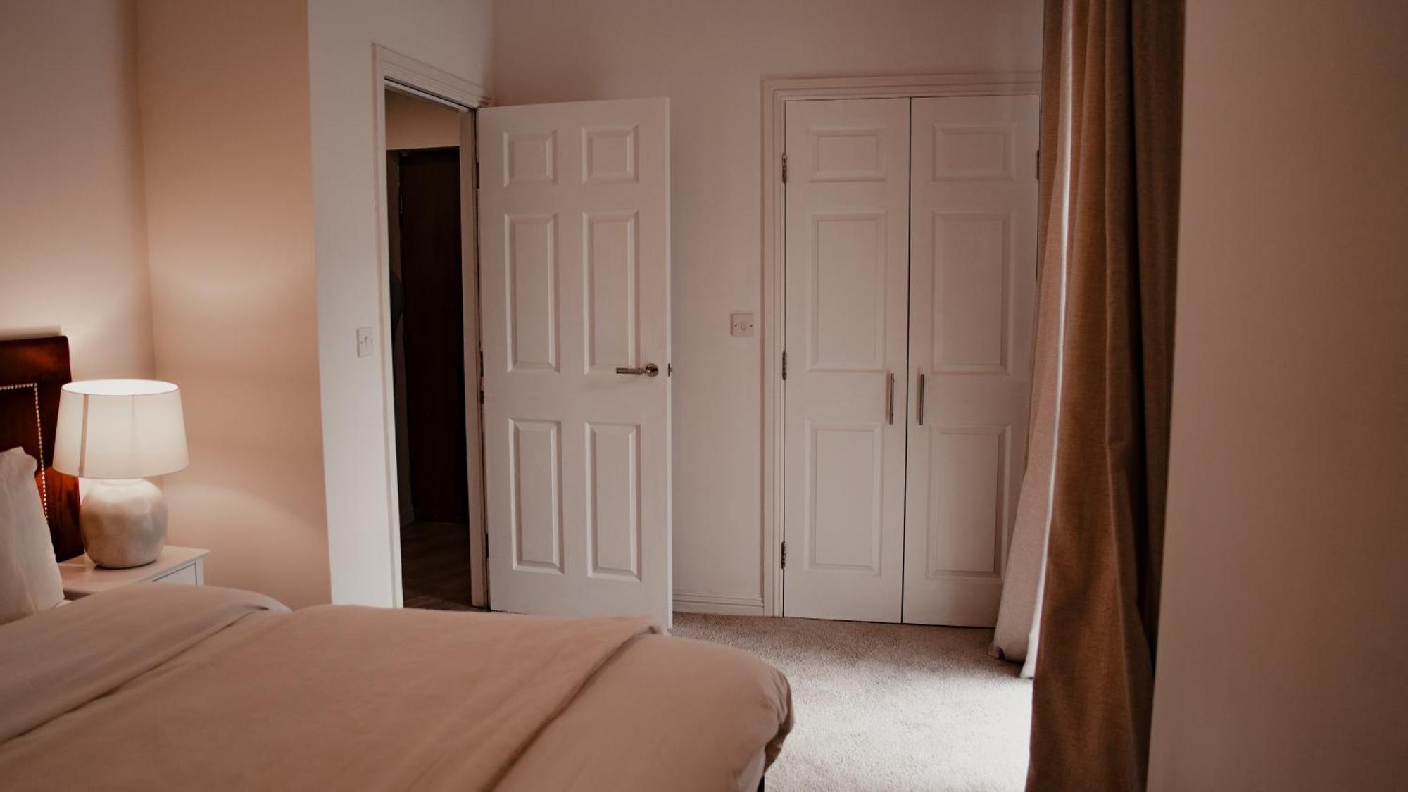 Royal Chambers Serviced Apartments กลาสโกว์ ภายนอก รูปภาพ