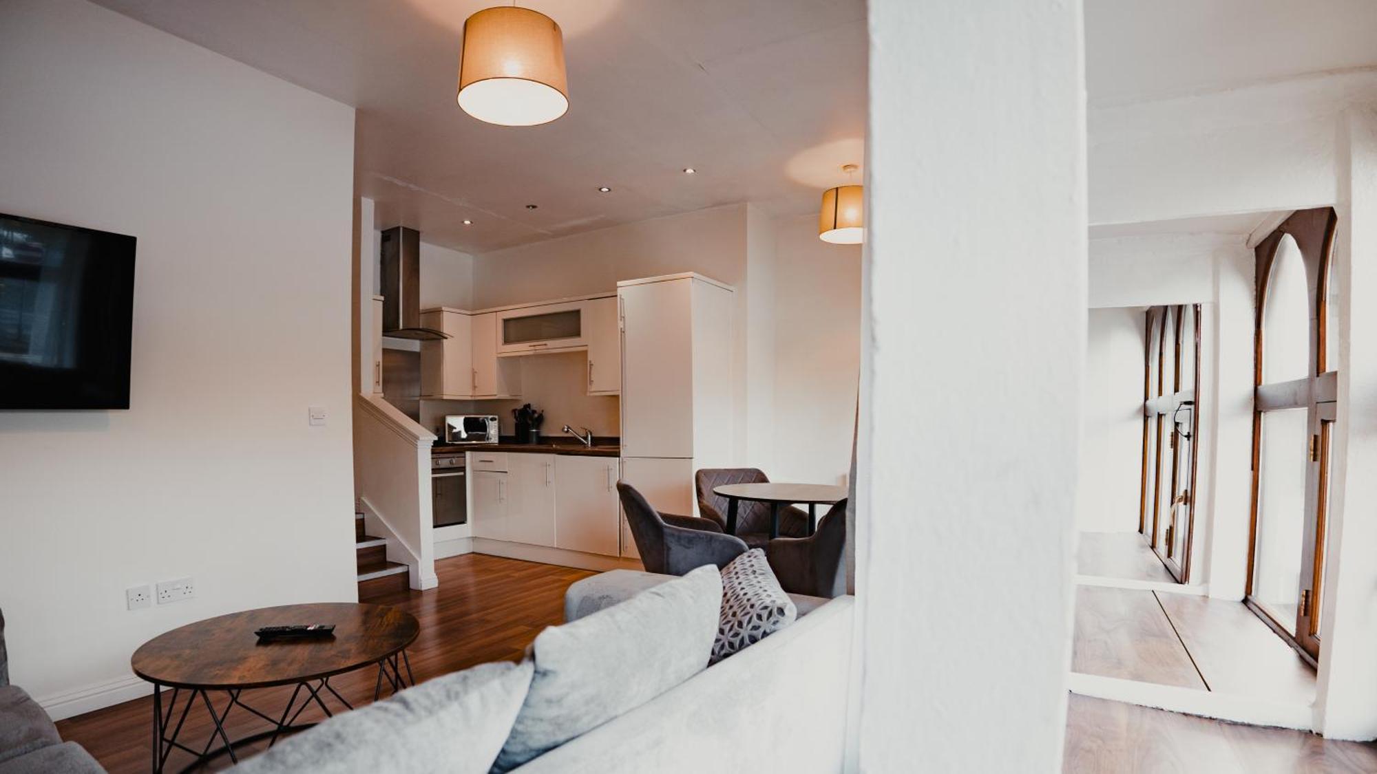Royal Chambers Serviced Apartments กลาสโกว์ ภายนอก รูปภาพ